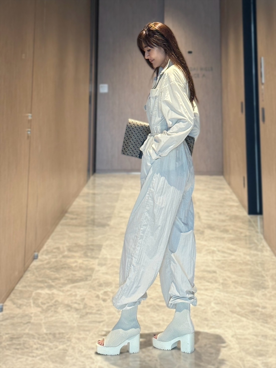 【新品】The shop Amel ケープ付きワンピース ✧アンタイトル ロペ Onepiece【UNTITLED､ワンピース】 | UNTITLED OFFICIAL SITE