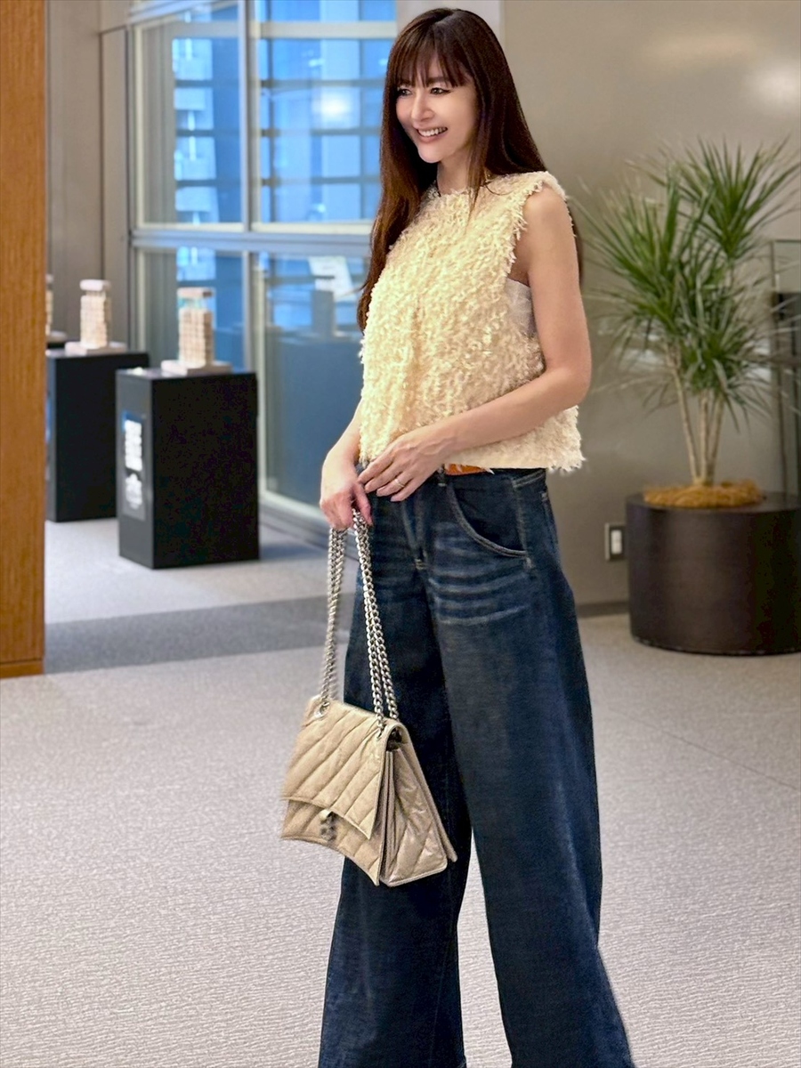 �J���[�o���G�[�V����